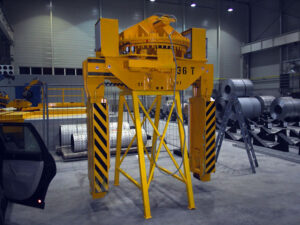Coil tongs, coil tong, coil gripper, coil grab, telescope coil grab, horizontal coil tongs, tong for sheet coils, coil lifter, parallelogram coilgrab, parallelogram coiltongs, Coil Lifting & Handling Equipment, LOAD HANDLING DEVICES