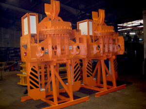 Coil tongs, coil tong, coil gripper, coil grab, telescope coil grab, horizontal coil tongs, tong for sheet coils, coil lifter, parallelogram coilgrab, parallelogram coiltongs, Coil Lifting & Handling Equipment, LOAD HANDLING DEVICES