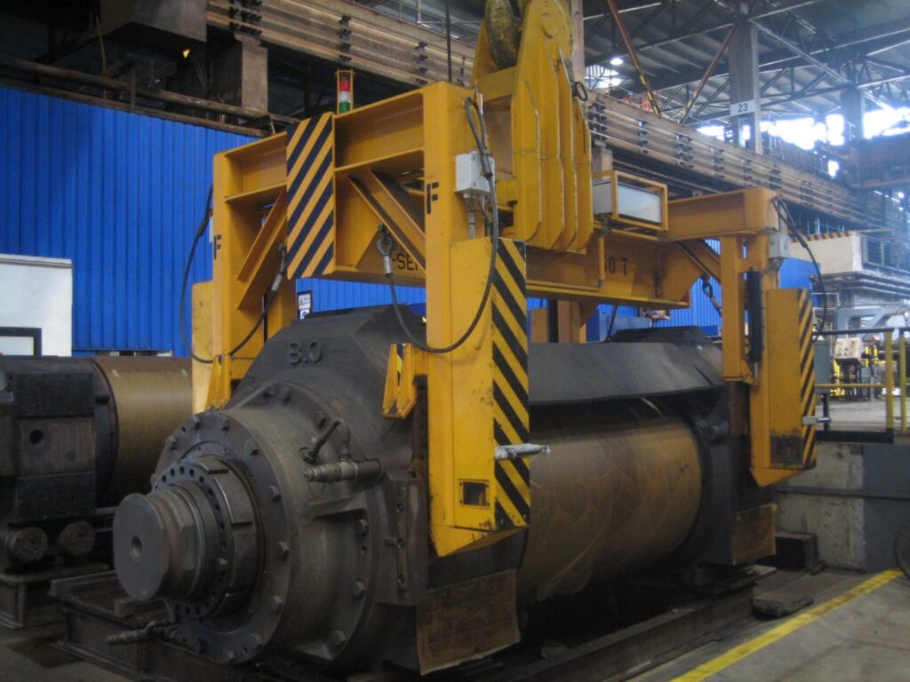 Transport Grab for Single Work Rolls