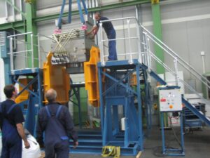 Mould Turning Device