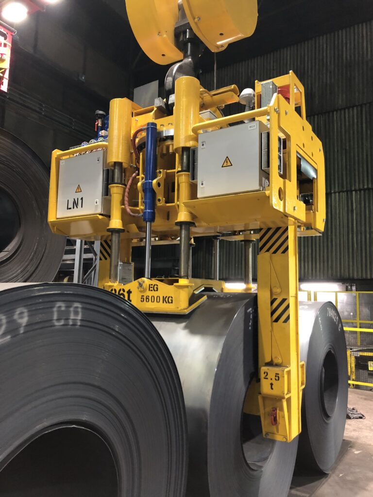 Coilgreifer, Coilzange, Teleskop-Coilgreifer, Horizontal-Coilgreifer, Horizontal-Coilzange,Coilzange, Teleskop-Coilzange, Spaltbandzange, Bundzange, Bundgreifer, Horizontal-Bundgreifer, Horizontal-Bundzange, Parallelogrammzange, Parallelogrammgreifer