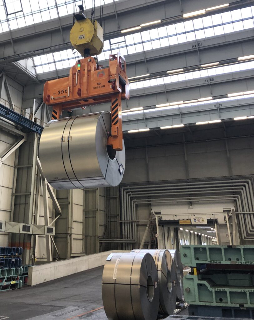 Coilgreifer, Coilzange, Teleskop-Coilgreifer, Horizontal-Coilgreifer, Horizontal-Coilzange,Coilzange, Teleskop-Coilzange, Spaltbandzange, Bundzange, Bundgreifer, Horizontal-Bundgreifer, Horizontal-Bundzange, Parallelogrammzange, Parallelogrammgreifer