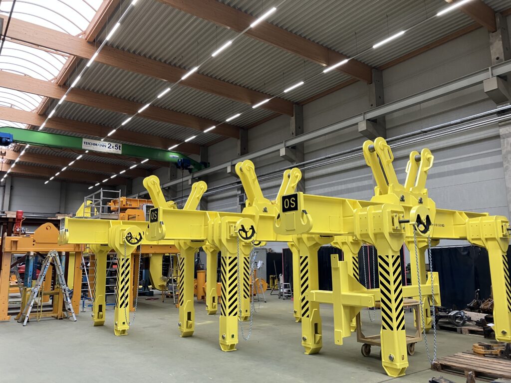 Lifting beam, spreader beam, Turning lifting beam, Turning unit, Turning Equipment, Turnover Lifting Beam, Lifting & Handling Equipment, LOAD HANDLING DEVICES, LHD, Load handling equipment