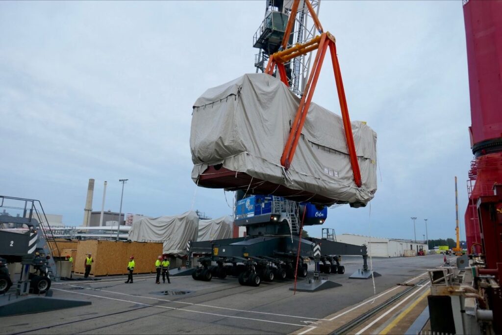 Lifting beam, spreader beam, Lifting beam-crosshead-frame lifting beam-telescopic beam, H-lifting beam, Long hook lifting beam, turning Lifting beam, Lifting & Handling Equipment, LOAD HANDLING DEVICES, LHD, Load handling equipment, Below the Hook Lifting Device