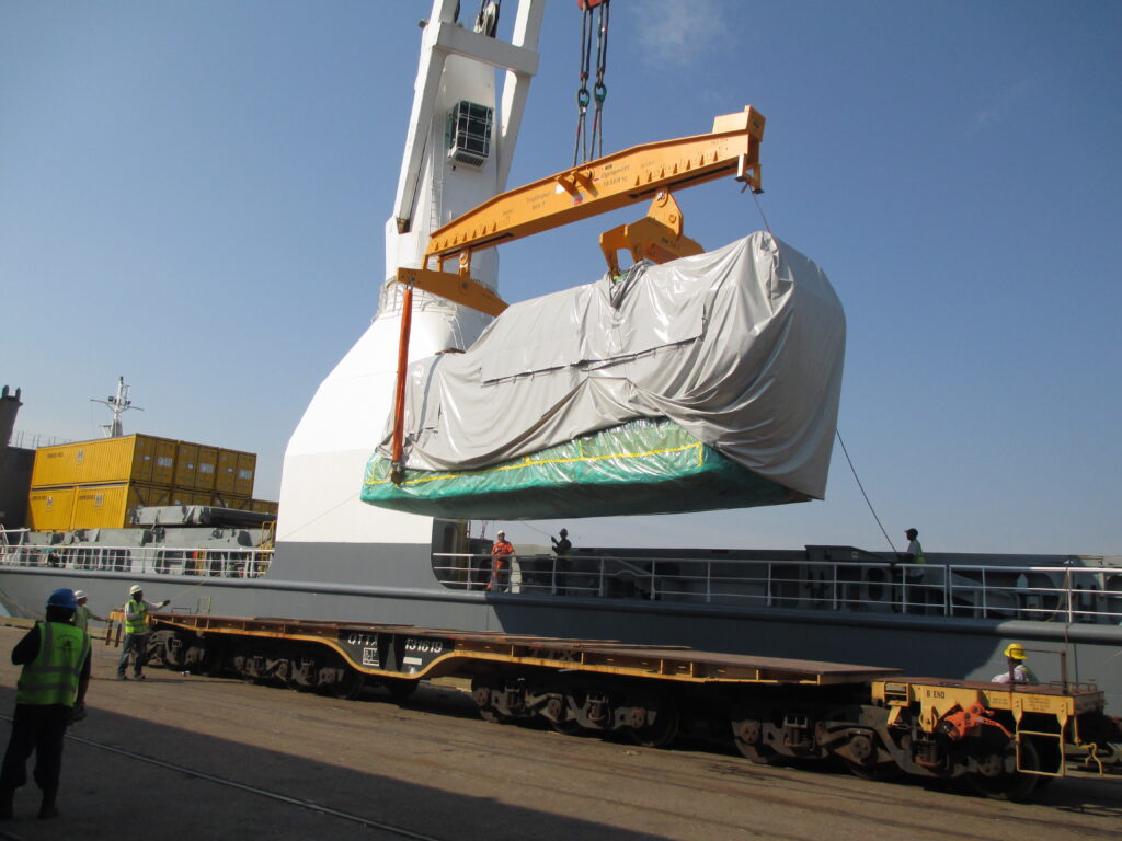 Lifting beam, spreader beam, Lifting beam-crosshead-frame lifting beam-telescopic beam, H-lifting beam, Long hook lifting beam, turning Lifting beam, Lifting & Handling Equipment, LOAD HANDLING DEVICES, LHD, Load handling equipment, Below the Hook Lifting Device