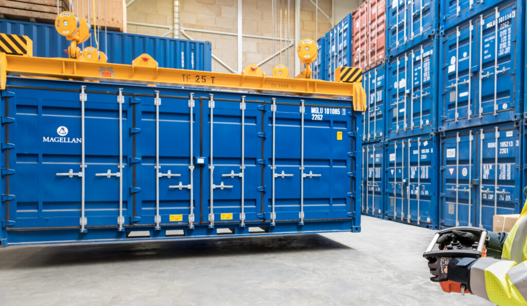 Container Spreader, Adapter Container Speader, Containergreifer, Containertraverse, Lastaufnahmemittel, Überhöhungsrahmen, Überhöhenrahmen, Container Spreader, Lastaufnahmemittel, Containergeschirr, Hebegeschirr, Kranstreuer, Integral-Spreader, Nordgreif